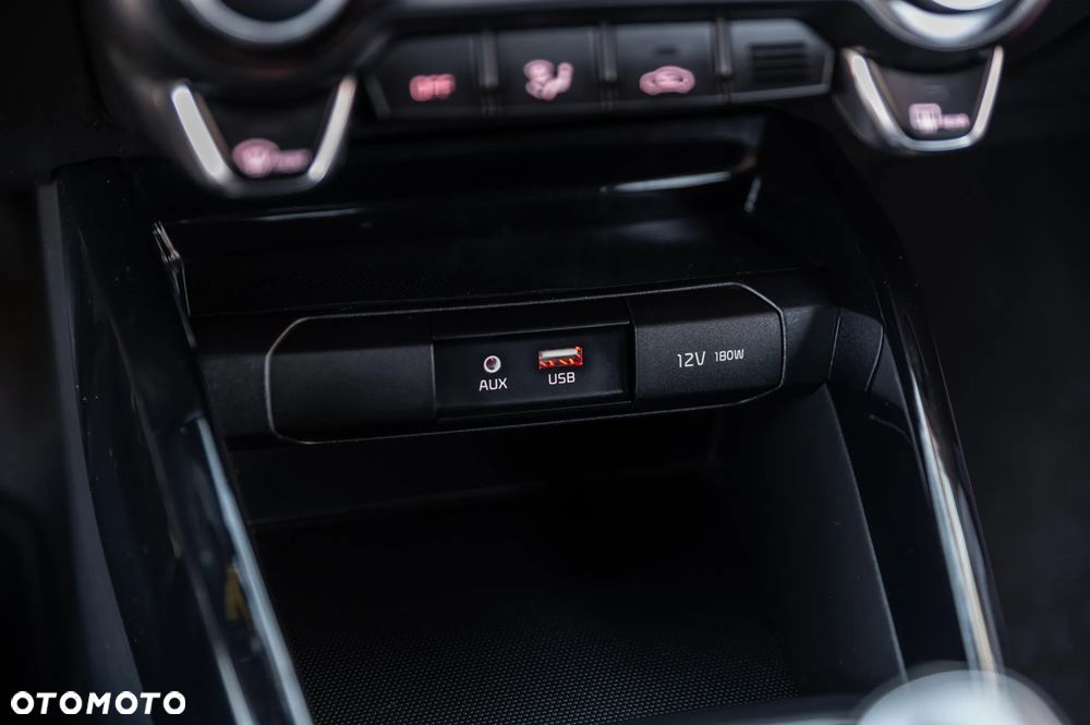 Kia Stonic - 30