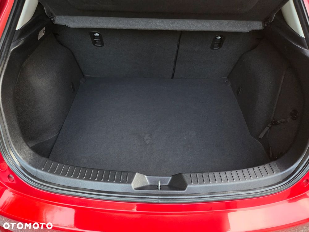 Mazda 3 2.0 Skyenergy - 11