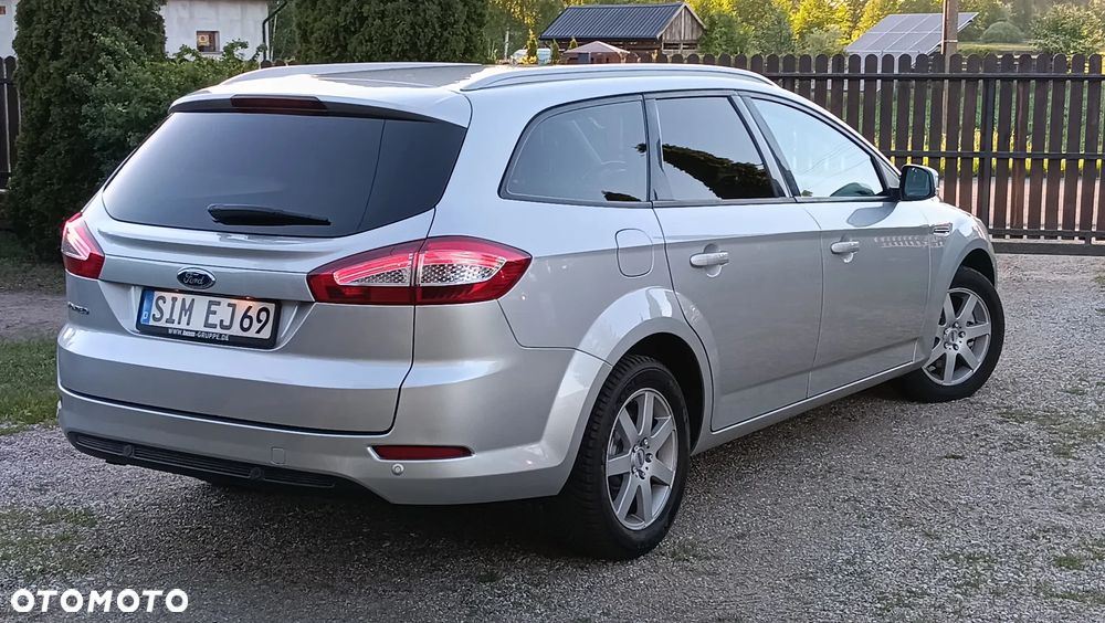 Ford Mondeo 2.0 TDCi Ambiente - 18