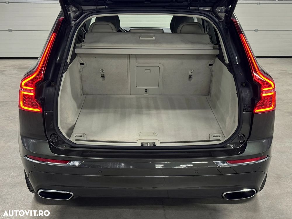 Volvo XC 60 D4 AWD Geartronic Inscription - 26