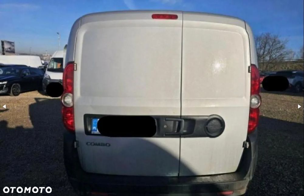 Opel Combo - 18