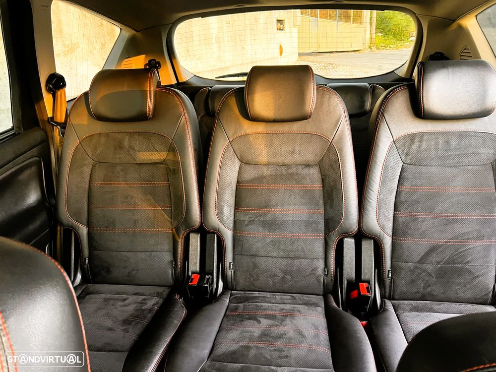 Ford S-Max 2.2 TDCi DPF Titanium X - 8