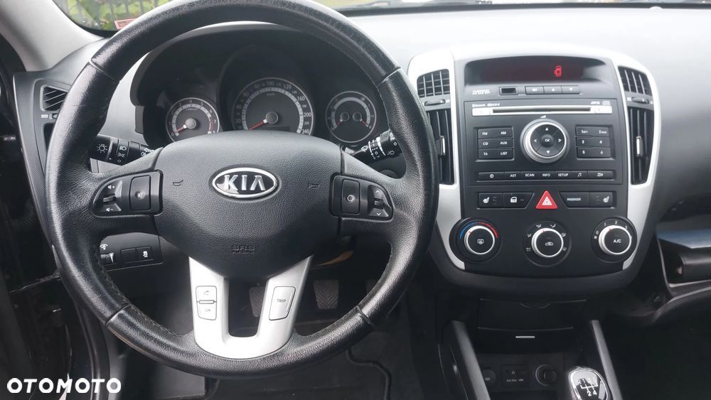 Kia Ceed 1.4 CVVT LX Basis - 20