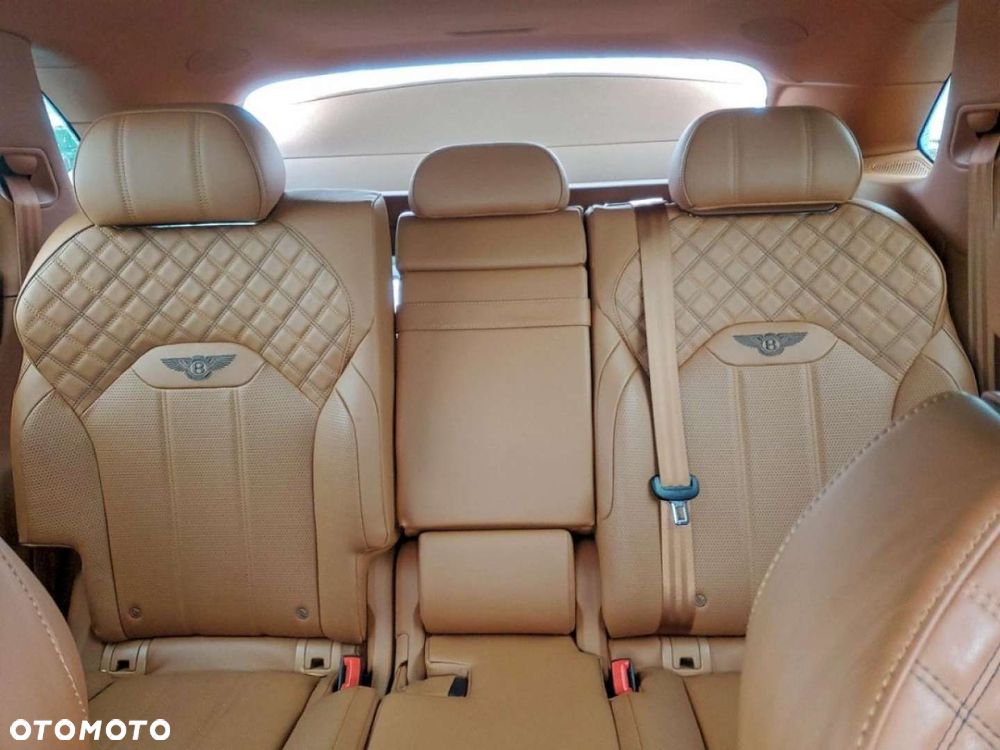 Bentley Bentayga - 9