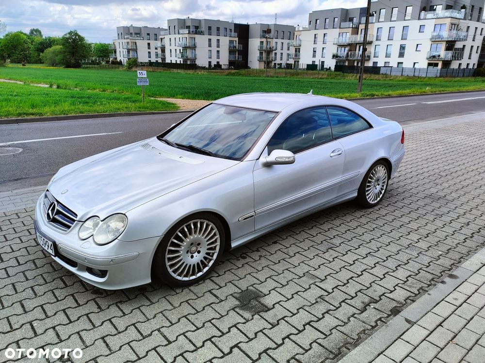 Mercedes-Benz CLK 320 CDI 7G-TRONIC Avantgarde DPF - 8