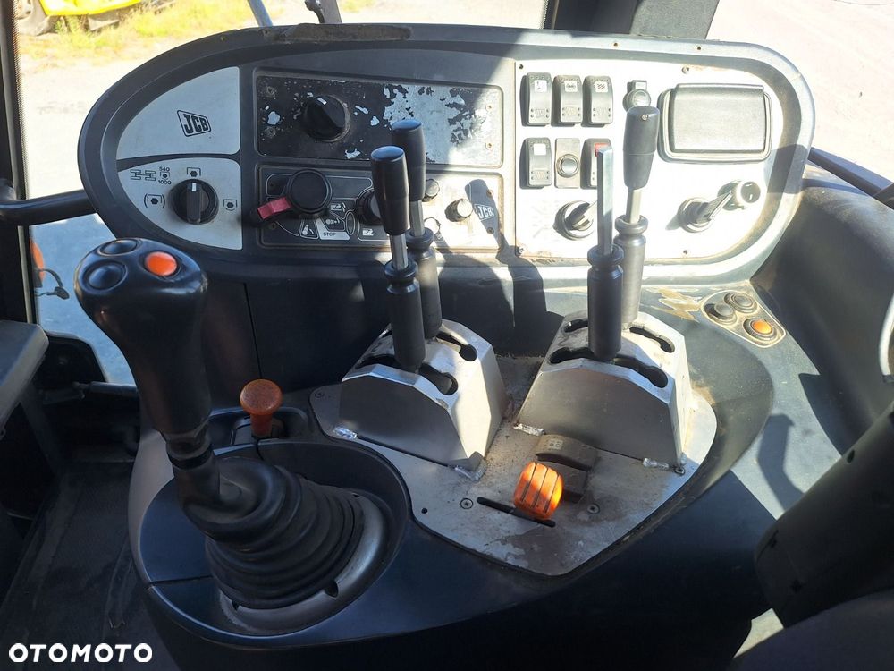 JCB Fastrac Hmv 3200 4X4 - 24