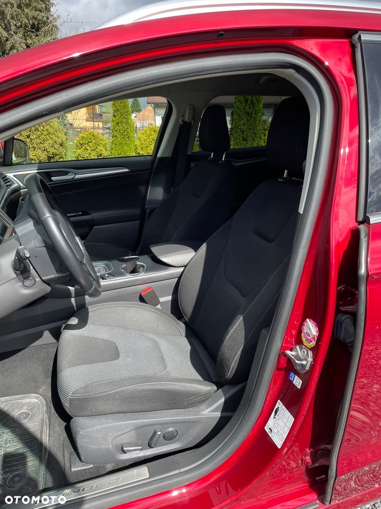Ford Mondeo 2.0 TDCi Titanium PowerShift - 23