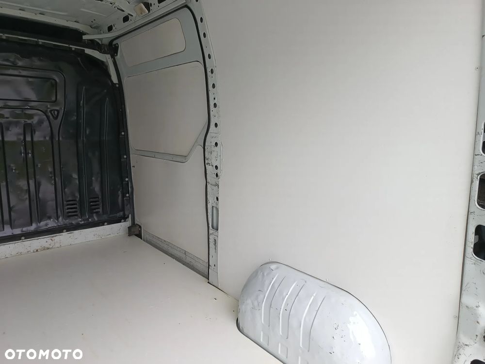 Renault Master 2.3 diesel 125kM 2015 rok 3.5T UDOKUMENTOWANY ORGINALNY PRZEBIEG, STAN BARDZO DOBRY!!! - 23