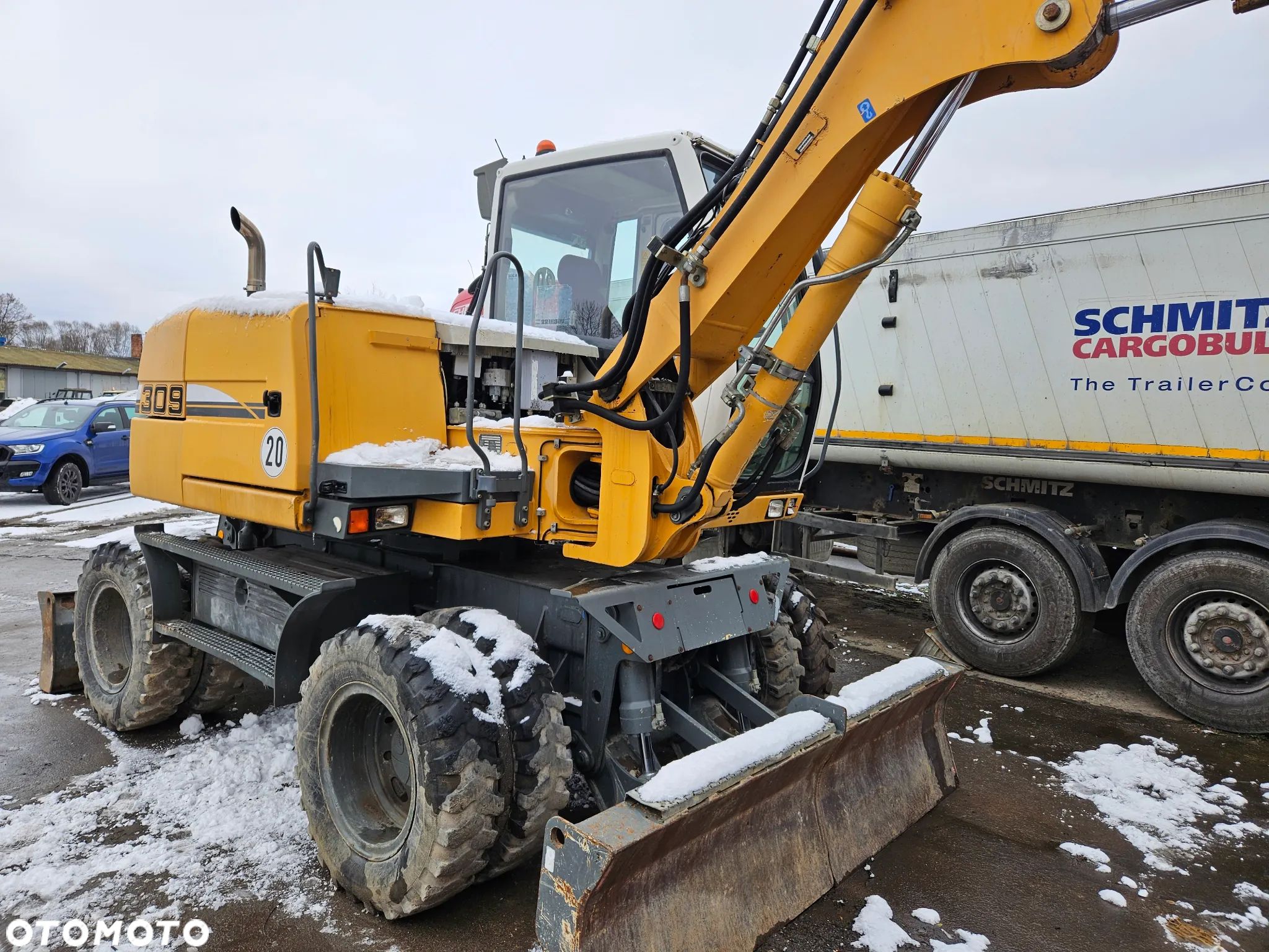Liebherr A309 - 1