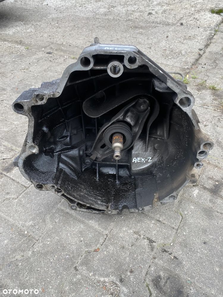 SKRZYNIA BIEGÓW AUDI A4 B6 1.9 TDI AEK-Z - 2