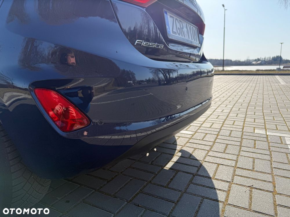 Ford Fiesta - 36