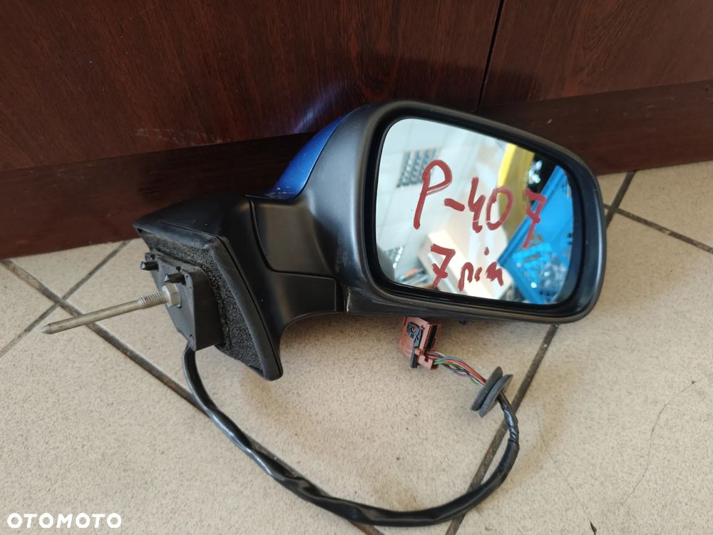 Peugeot 407 prawe lusterko Europa 8Pin