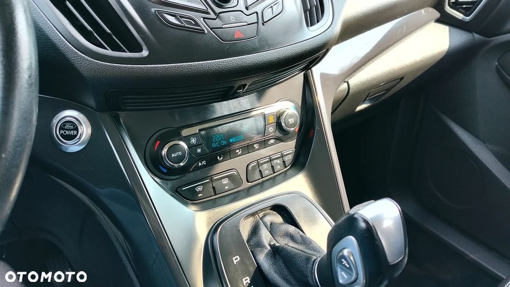 Ford Kuga 2.0 TDCi 4x4 SYNC - 8