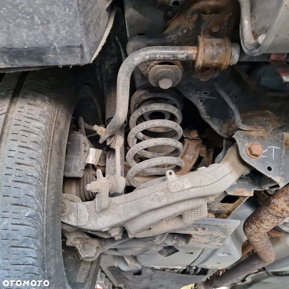 Belka tylna zawieszenia Ford Fusion 2.0 Ecoboost. - 2