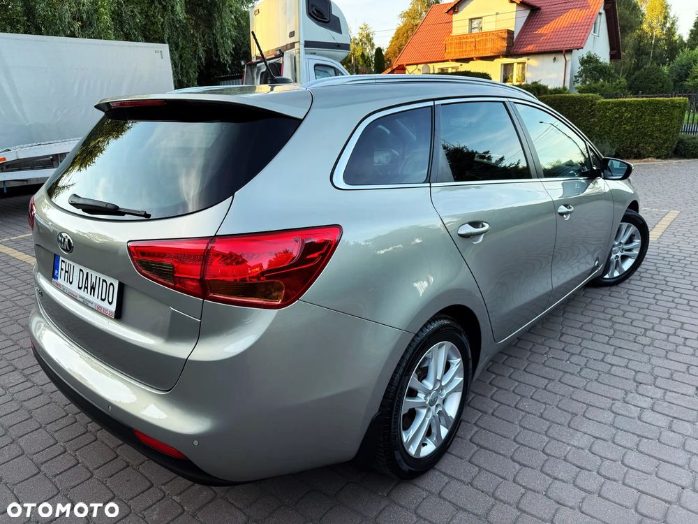 Kia Ceed 1.6 GDI Edition 7 - 10