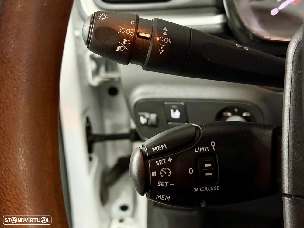 Citroën C3 1.2 PureTech Feel - 13