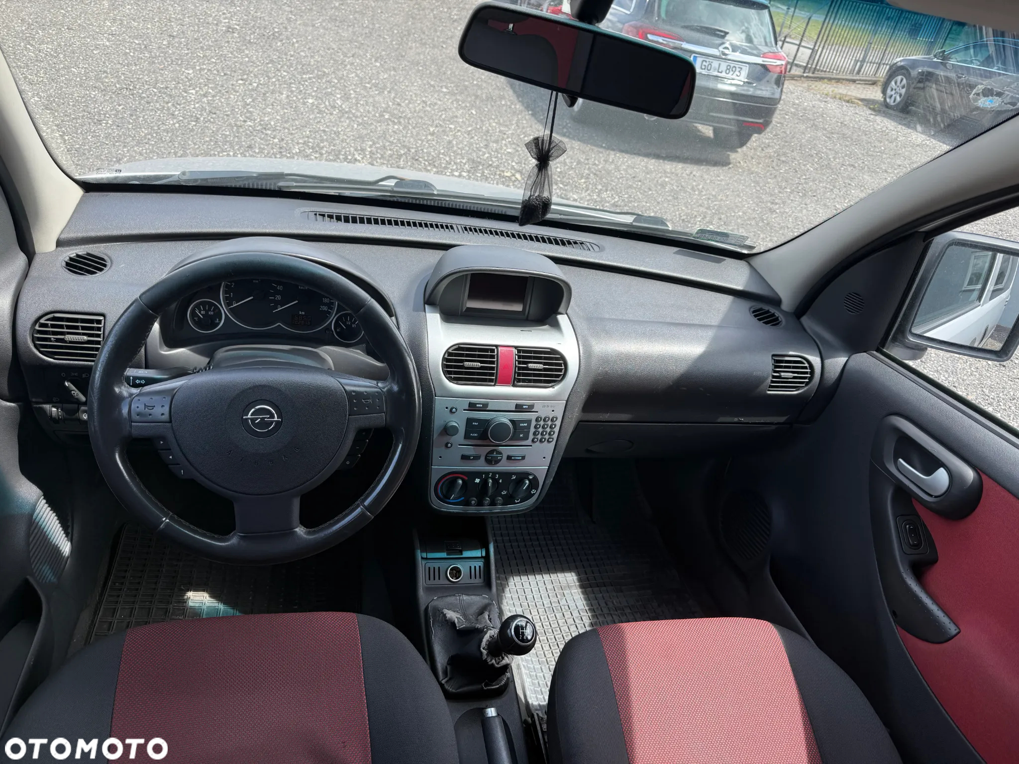 Opel Combo - 17