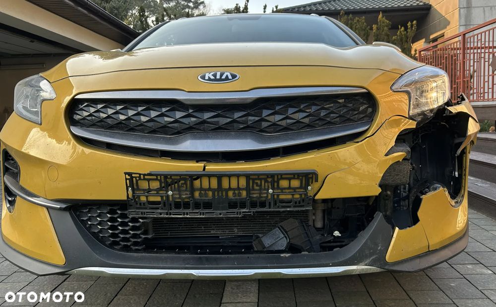 Kia XCeed ver-1-6-gdi-phev-l-dct - 25