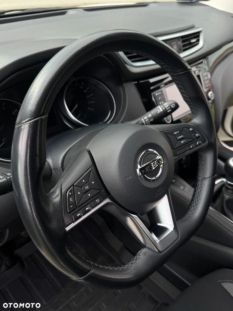 Nissan Qashqai 1.3 DIG-T N-Style EU6d - 12