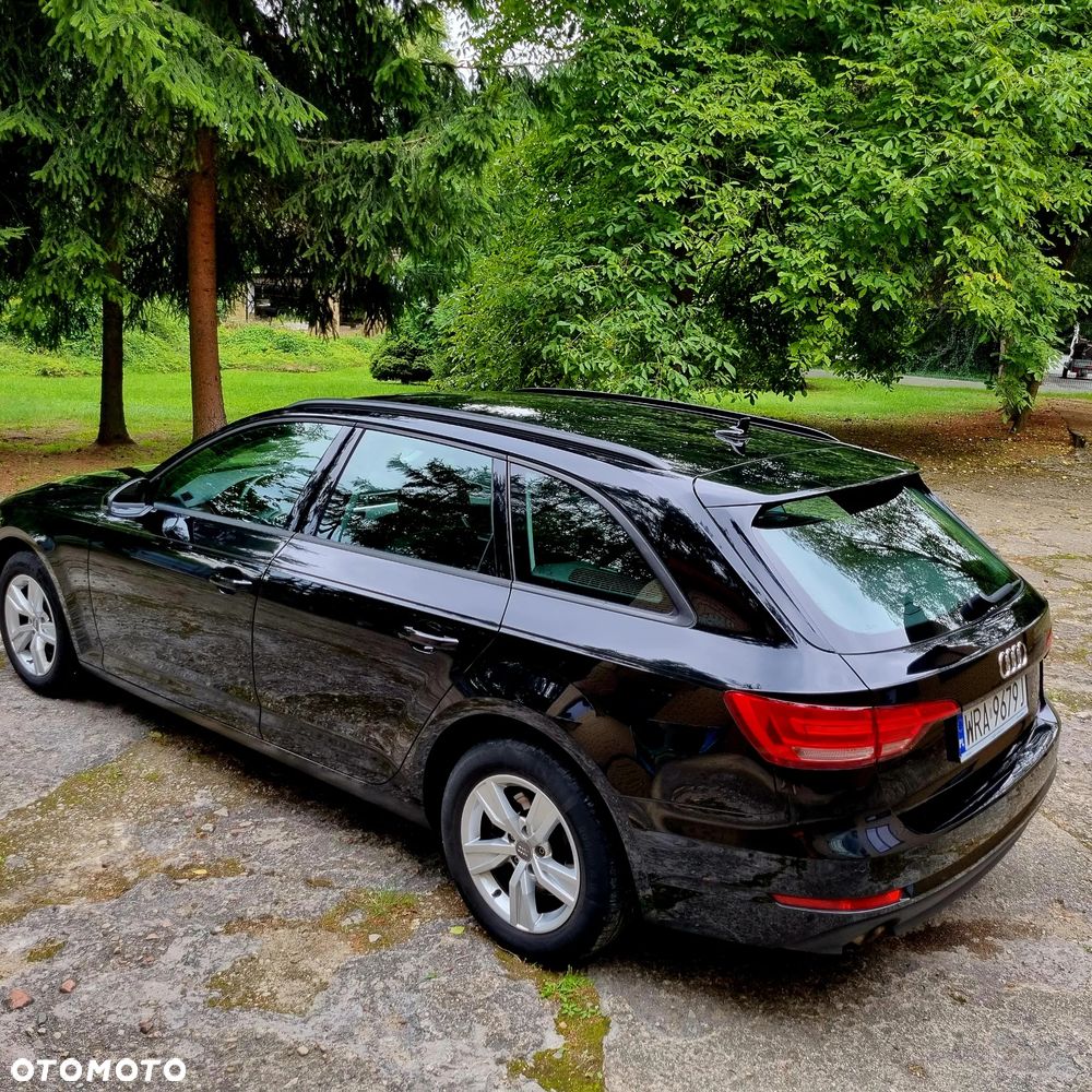 Audi A4 - 4