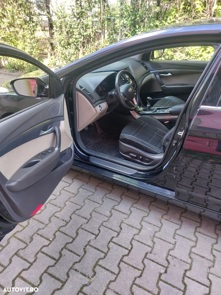 Hyundai i40 - 10