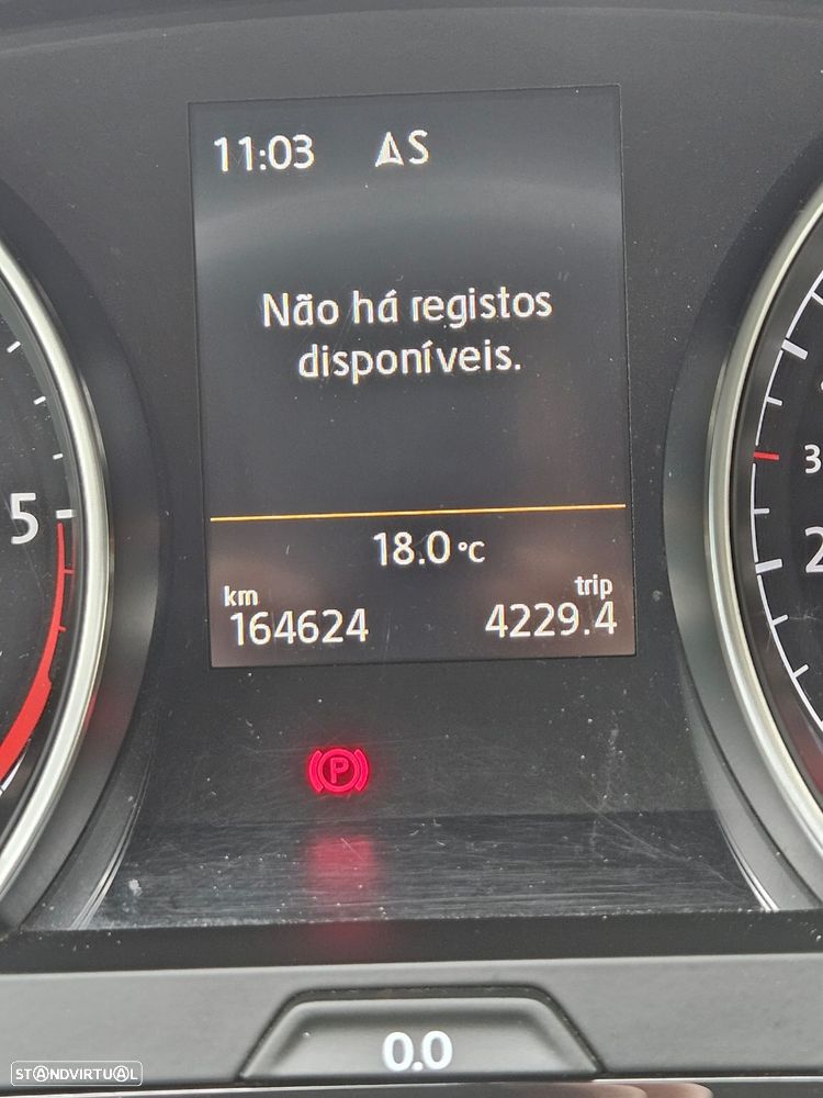 VW Golf 1.6 BlueTDI Cup - 19