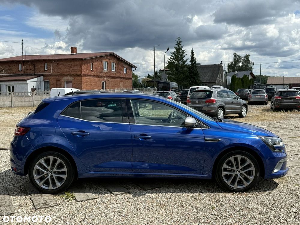 Renault Megane - 11