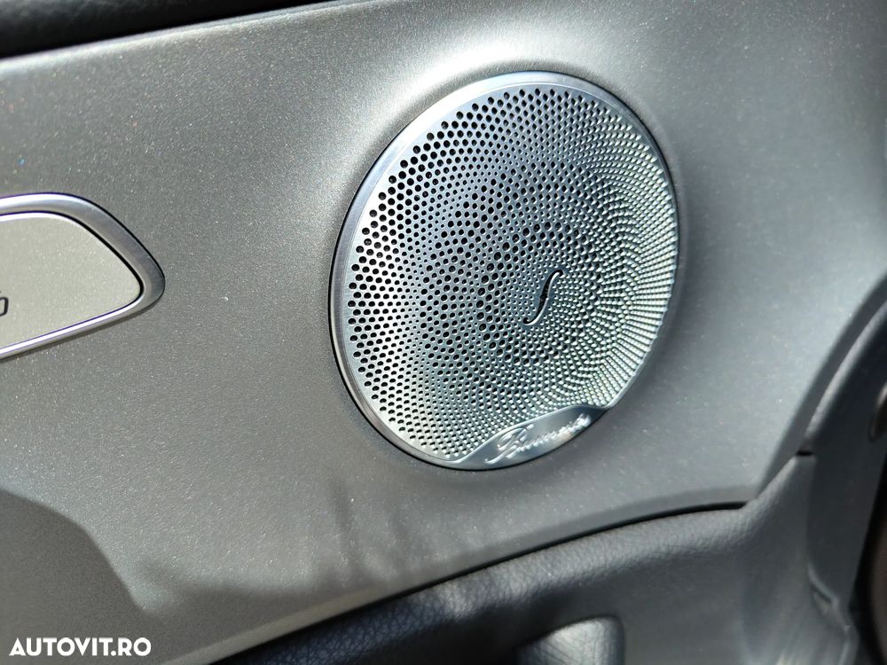 Mercedes-Benz E 220 d 4Matic T 9G-TRONIC - 11