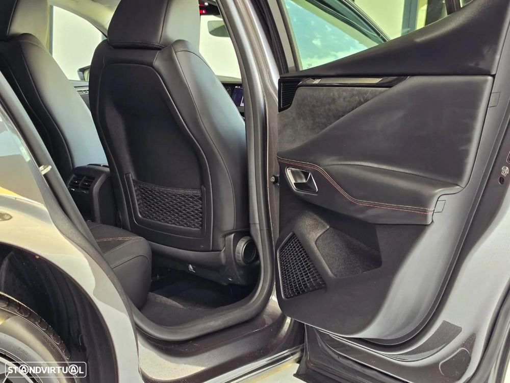 DS DS4 E-TENSE 225 PERFORMANCE LINE+ - 39