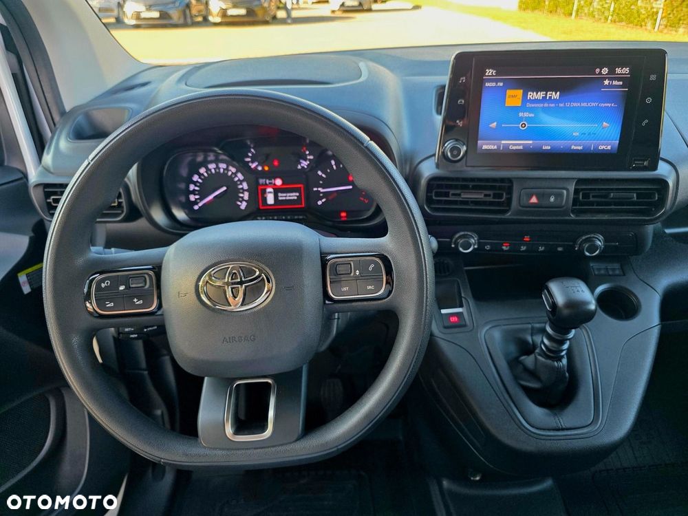Toyota PROACE CITY - 12