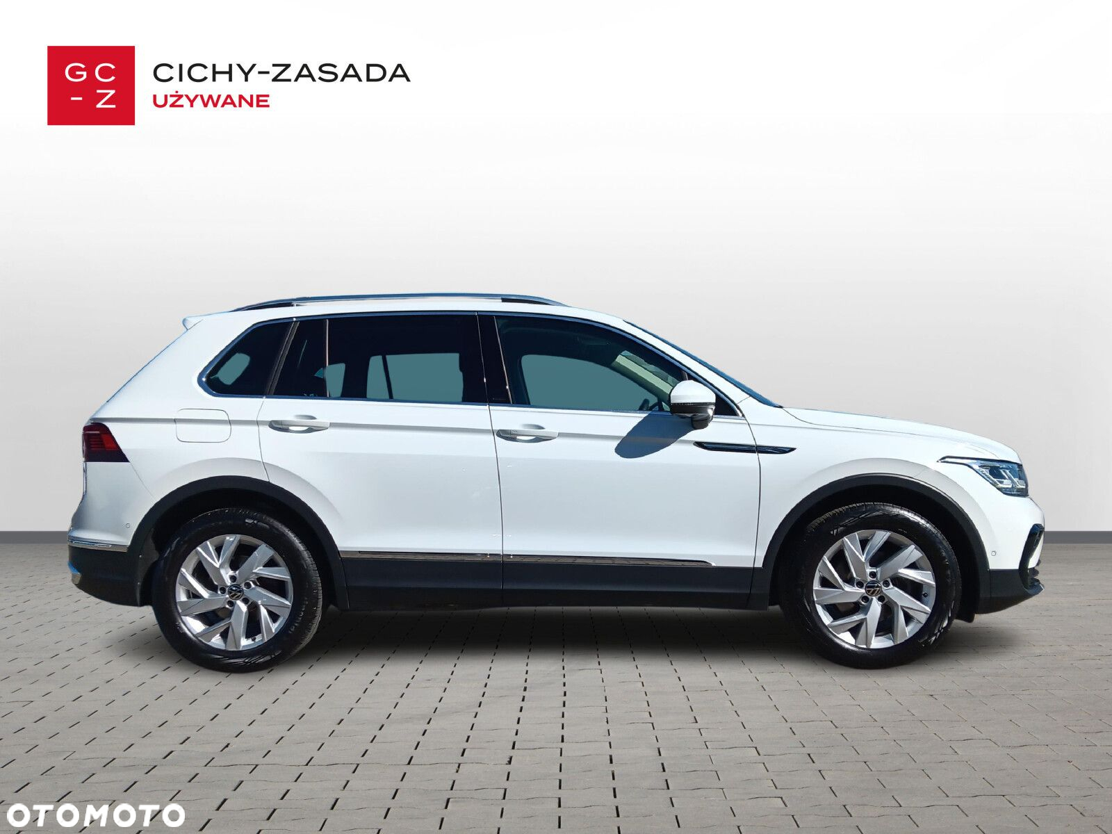 Volkswagen Tiguan - 4