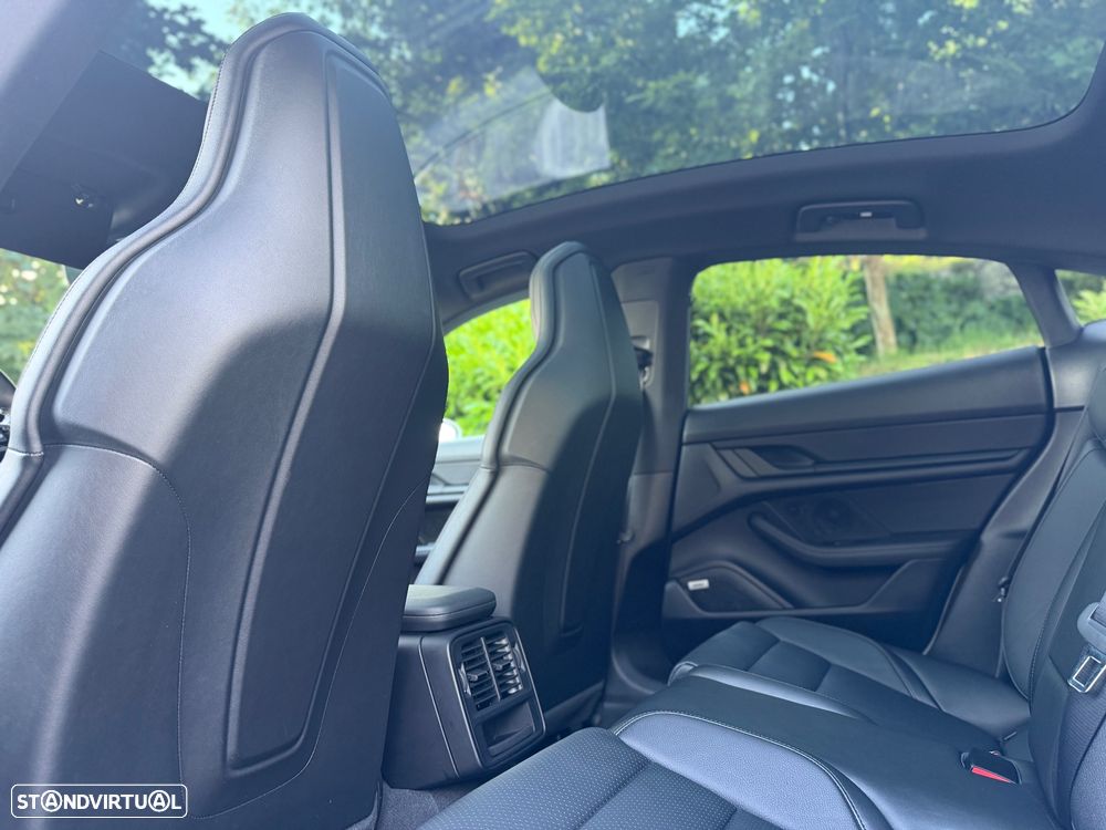 Porsche Taycan Standard - 56