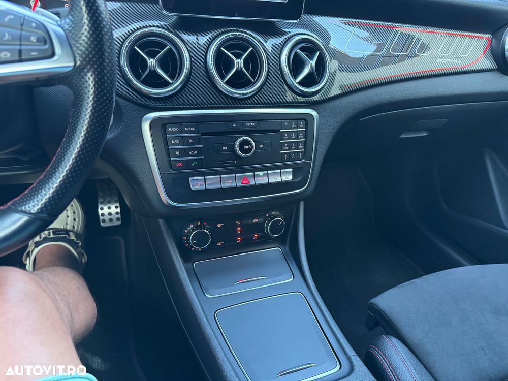 Mercedes-Benz CLA 250 - 17