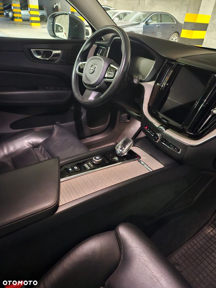 Volvo XC 60 - 25