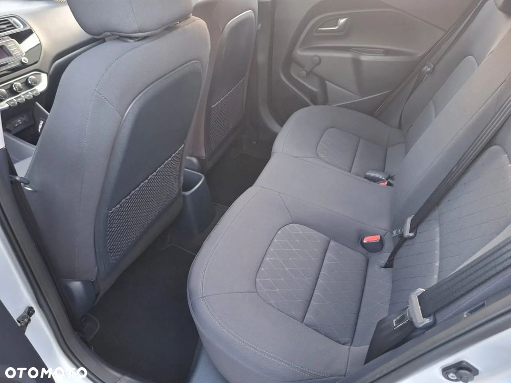 Kia Rio 1.2 Dream-Team Edition - 13