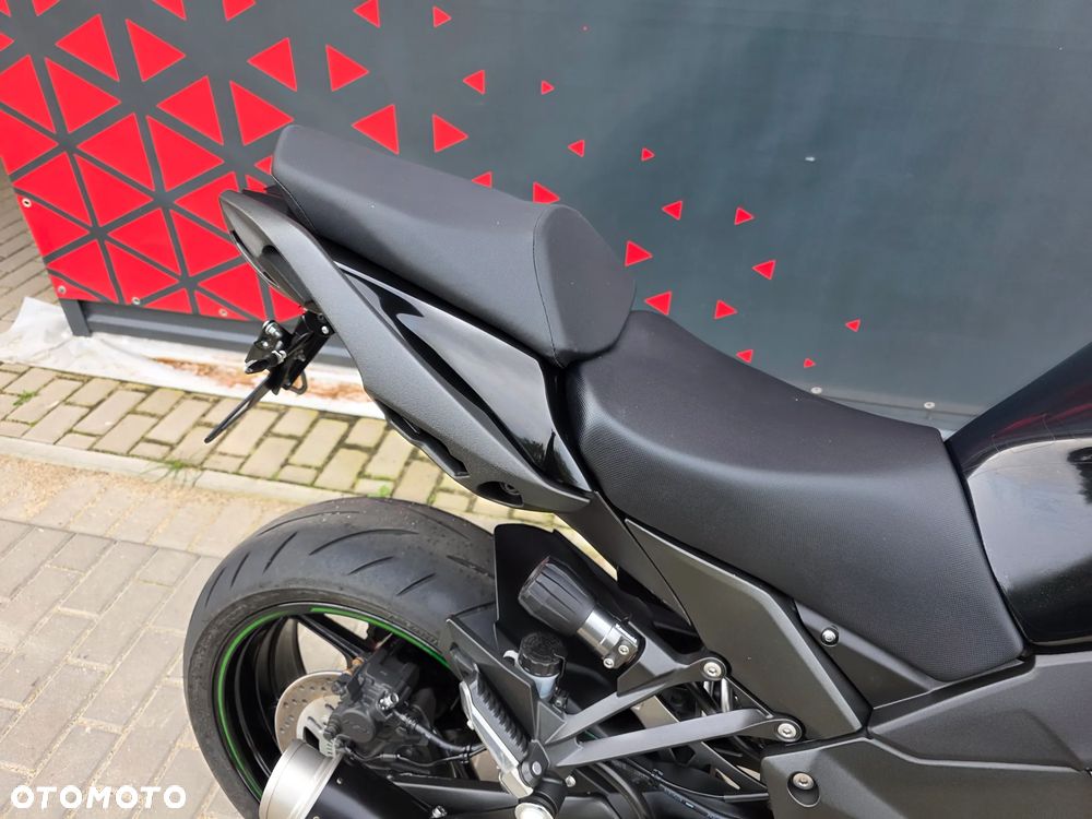 Kawasaki Ninja - 23