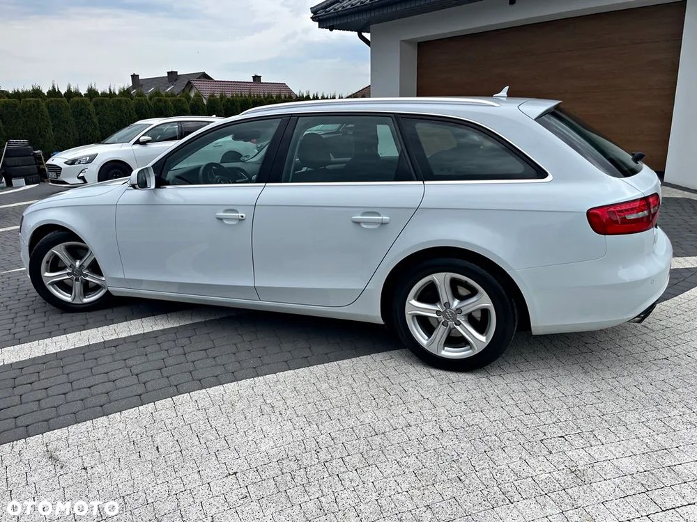 Audi A4 Avant 2.0 TDI DPF multitronic Ambiente - 20