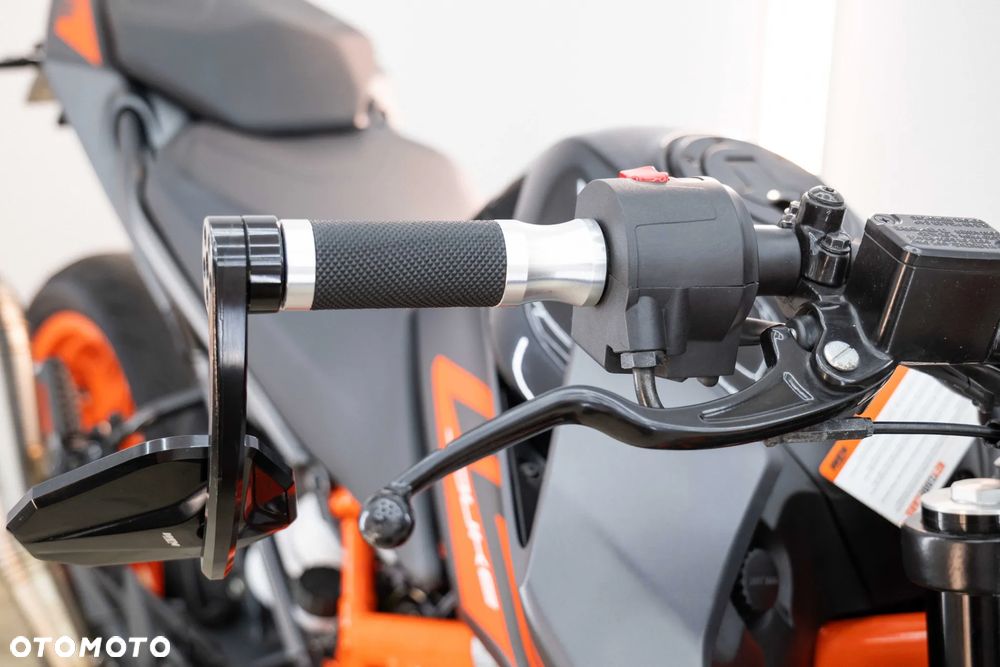 KTM Duke 125 - 29