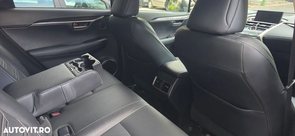 Lexus Seria NX 300h - 8