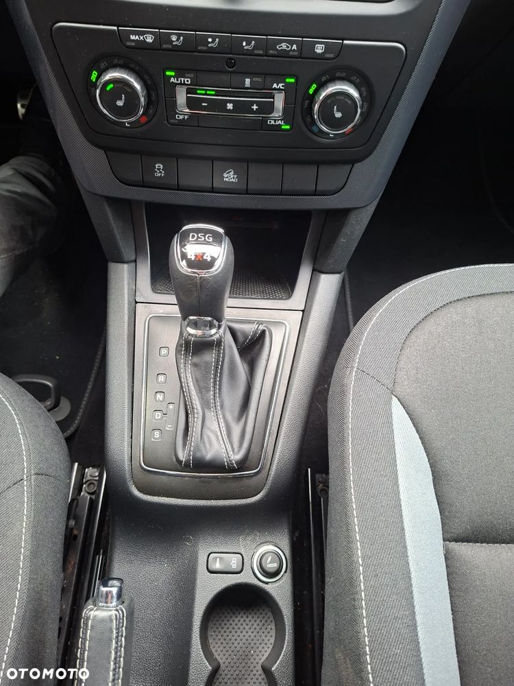 Skoda Yeti 2.0 TDI DPF 4x4 Adventure DSG - 9