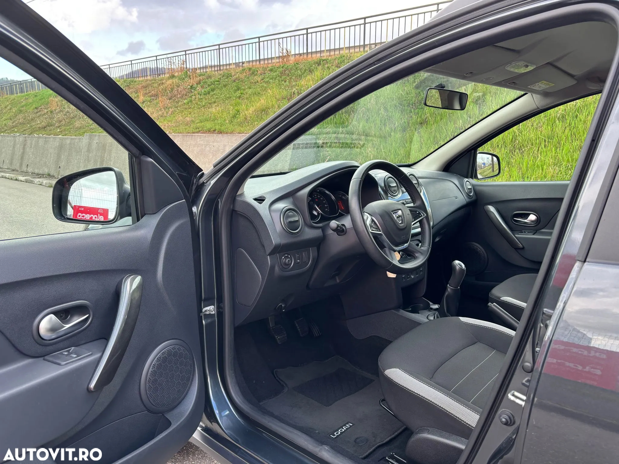 Dacia Logan Stepway MCV 1.5 Blue dCi Prestige - 9