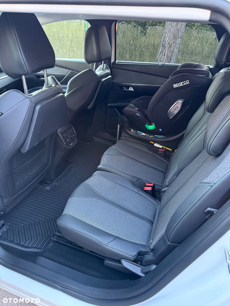 Peugeot 5008 BlueHDi 180 EAT8 Allure Pack - 14