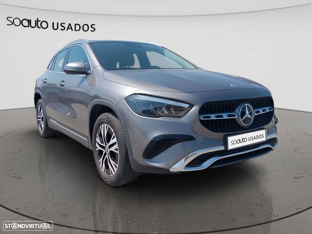 Mercedes-Benz GLA 250 - 12