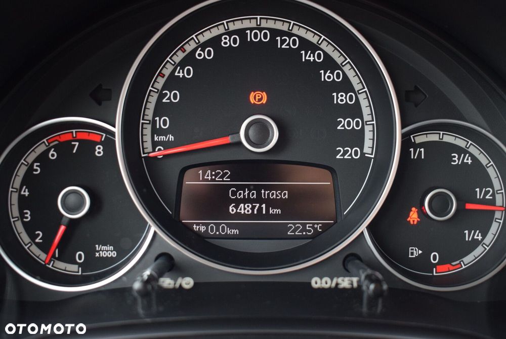 Volkswagen up! - 25