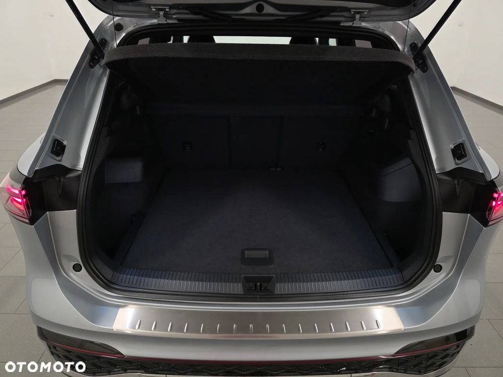 Volkswagen Tiguan 2.0 TDI SCR DSG R-Line - 39