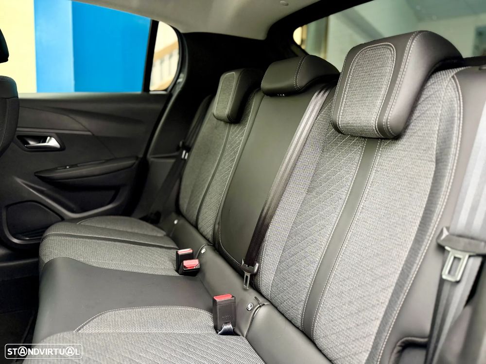 Peugeot 208 1.2 PureTech Allure - 14