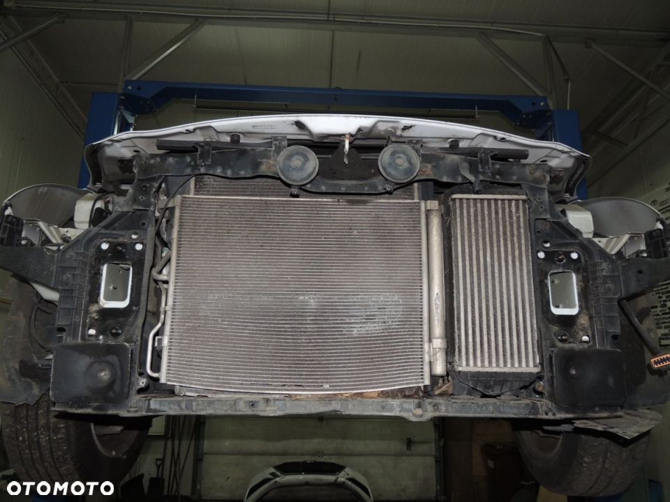 Pas przedni z chłodnicami Hyundai I40 lift  1.7 crdi - 1