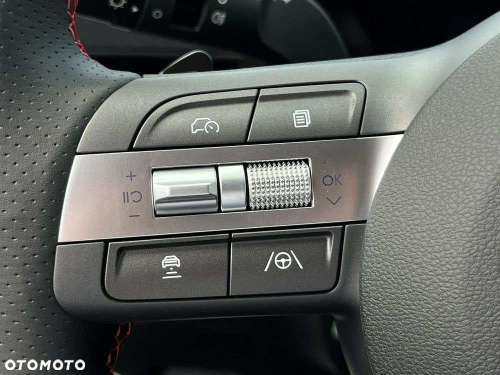 Hyundai Kona - 11