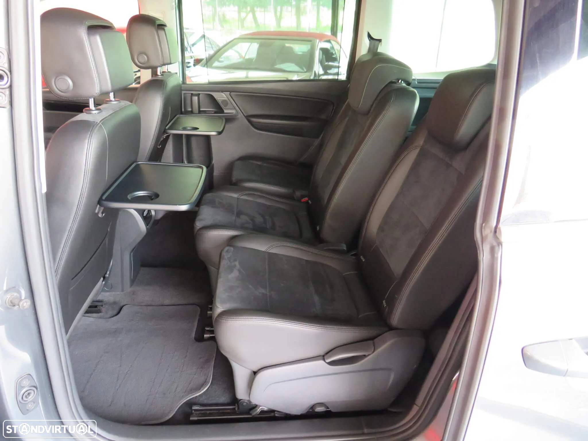 VW Sharan 2.0 TDI Highline DSG - 17