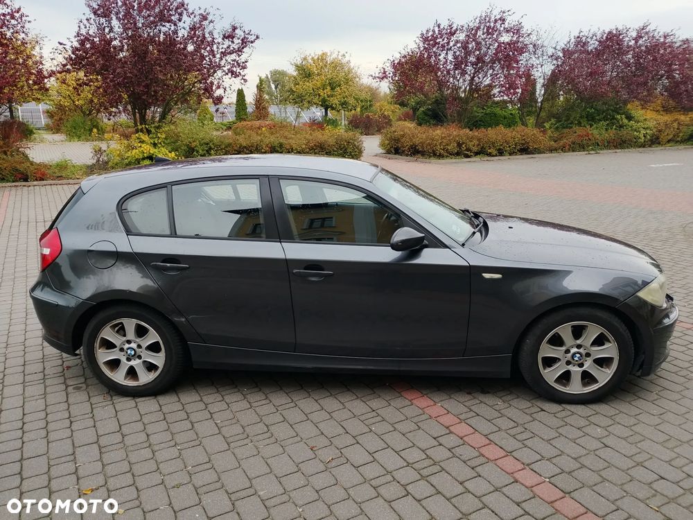 BMW 1 Series 2007 photo 4